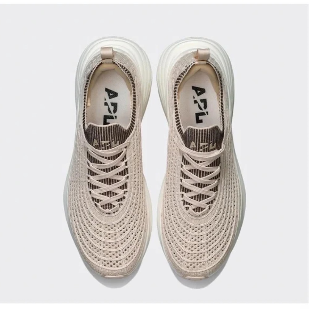 APL Techloom Zipline Women’s Size 9